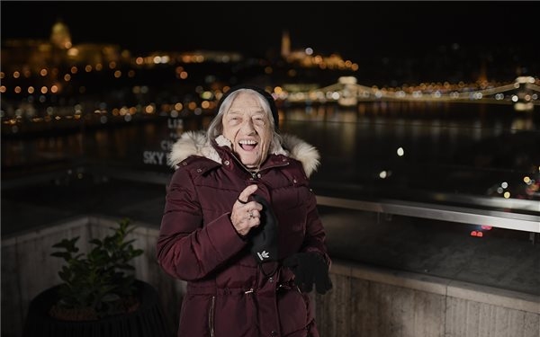 Sztársportolók is köszöntötték a 100 éves Keleti Ágnest