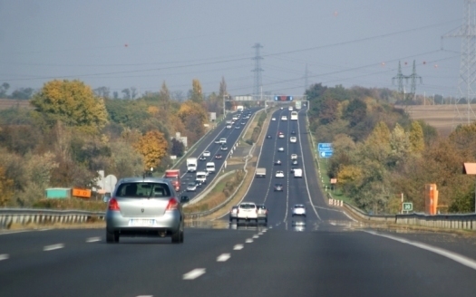 Több újdonság lesz jövőre az autópályás díjfizetésben